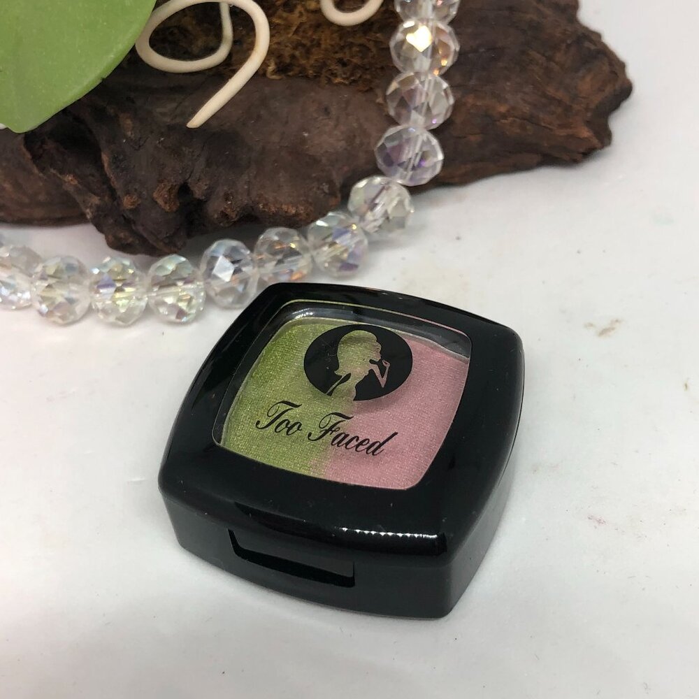 Too Faced Eyeshadow Duo - Steel Magnolias - Full Size - New - Picture 3 of 3